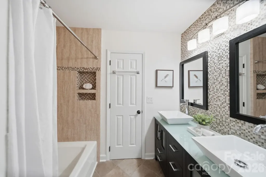 5600 Carmel Station Avenue Charlotte NC 28226