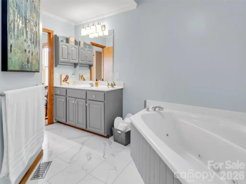 245 Greenview Drive Maggie Valley NC 28751