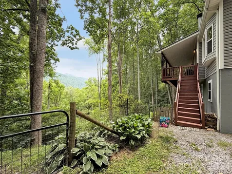 245 Greenview Drive Maggie Valley NC 28751