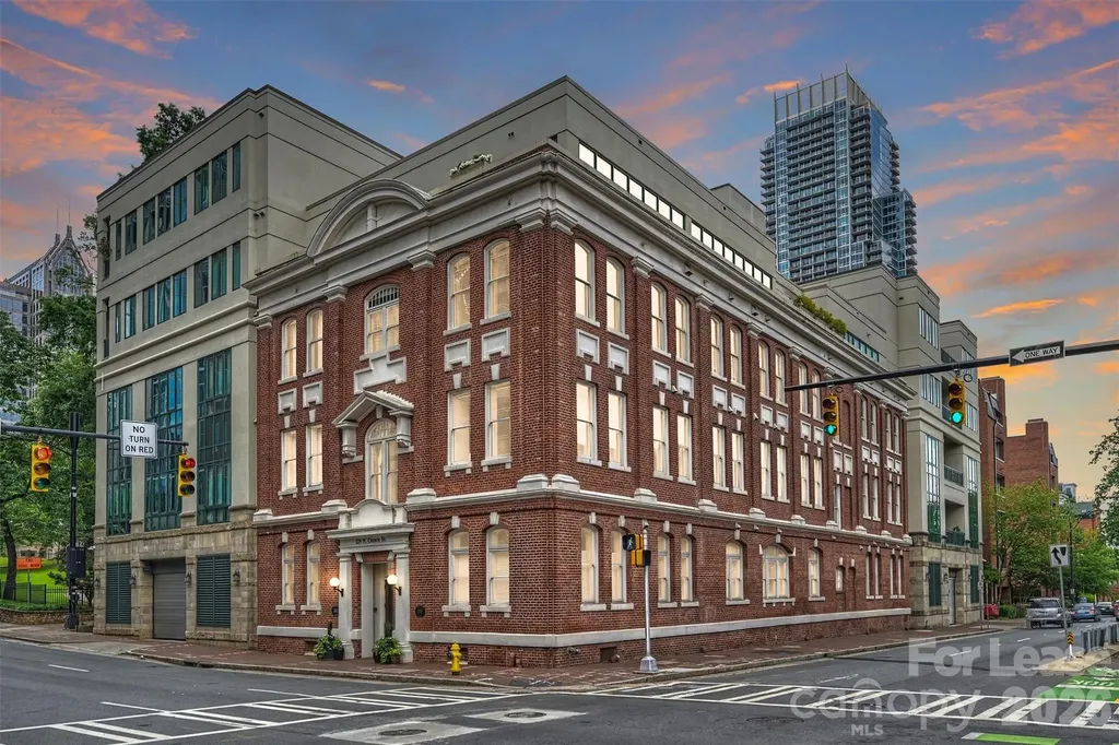 229 N Church Street Charlotte NC 28202