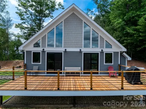 143 Fox Grape Hollow Road Mars Hill NC 28754