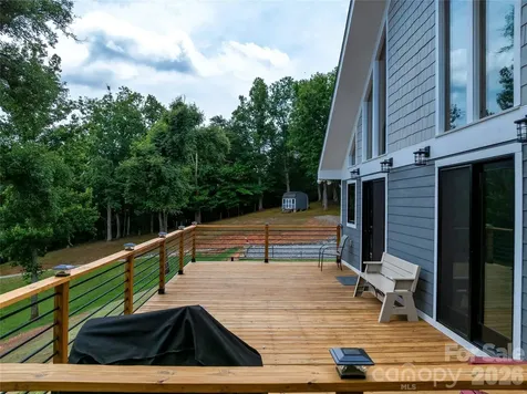 143 Fox Grape Hollow Road Mars Hill NC 28754