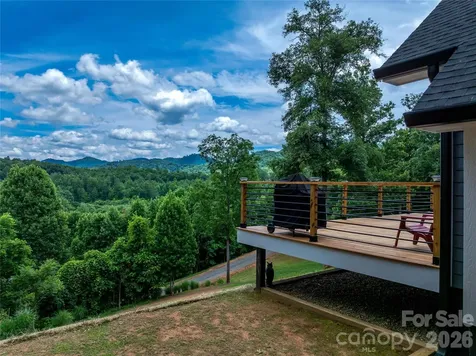 143 Fox Grape Hollow Road Mars Hill NC 28754