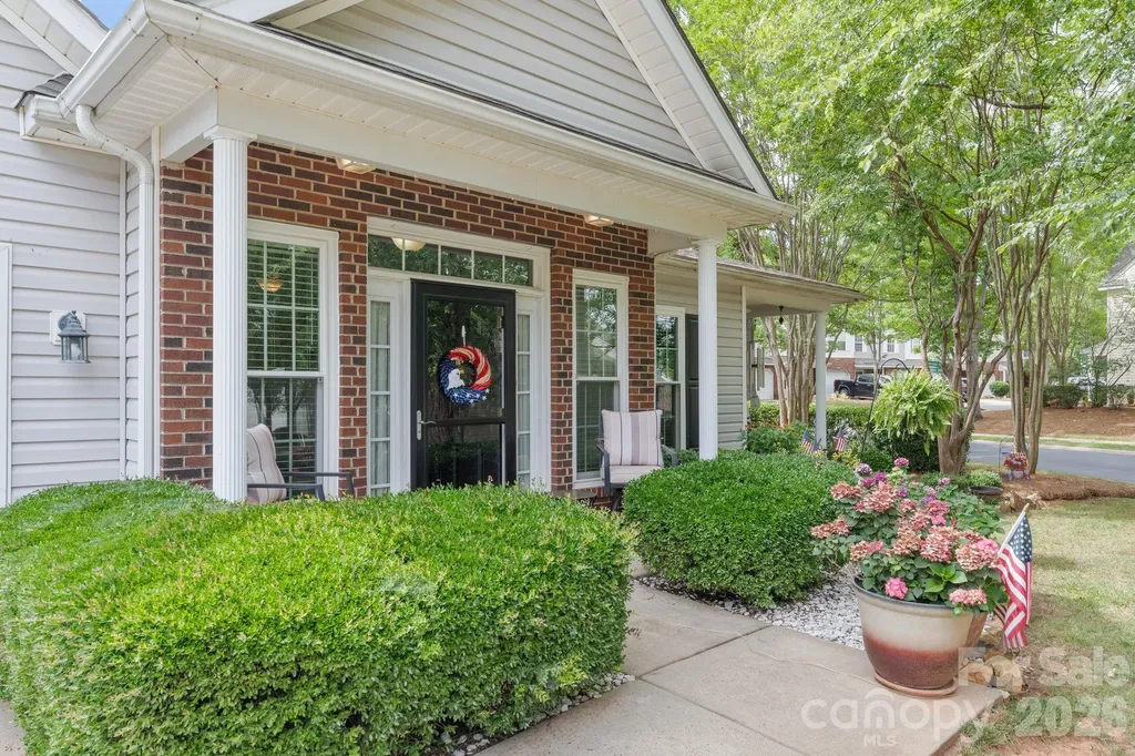 16627 Timber Crossing Road Charlotte NC 28213
