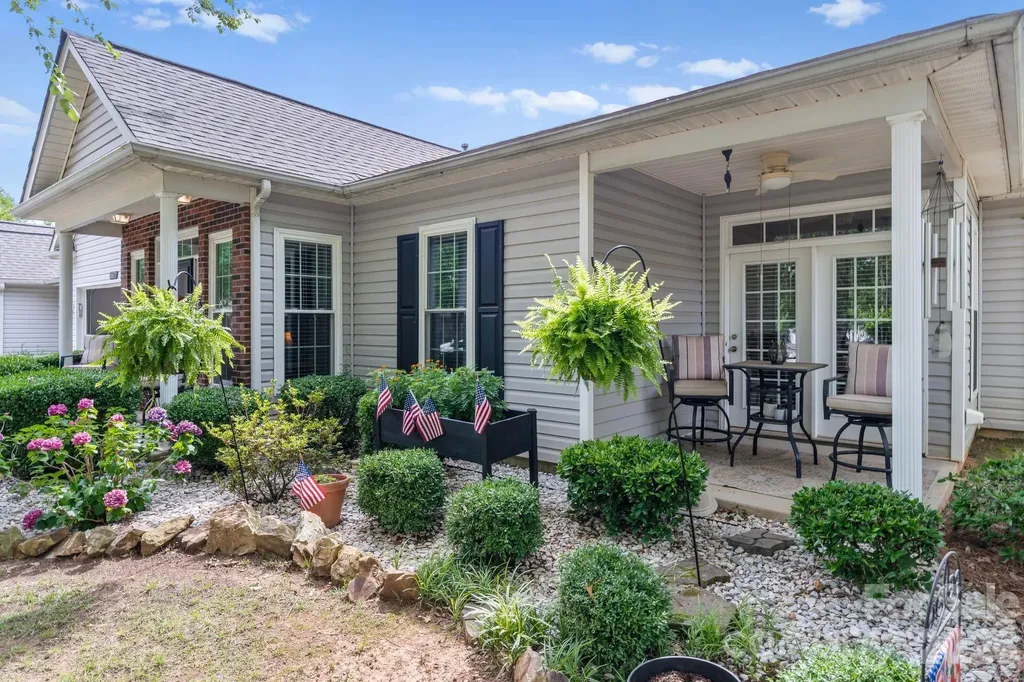 16627 Timber Crossing Road Charlotte NC 28213