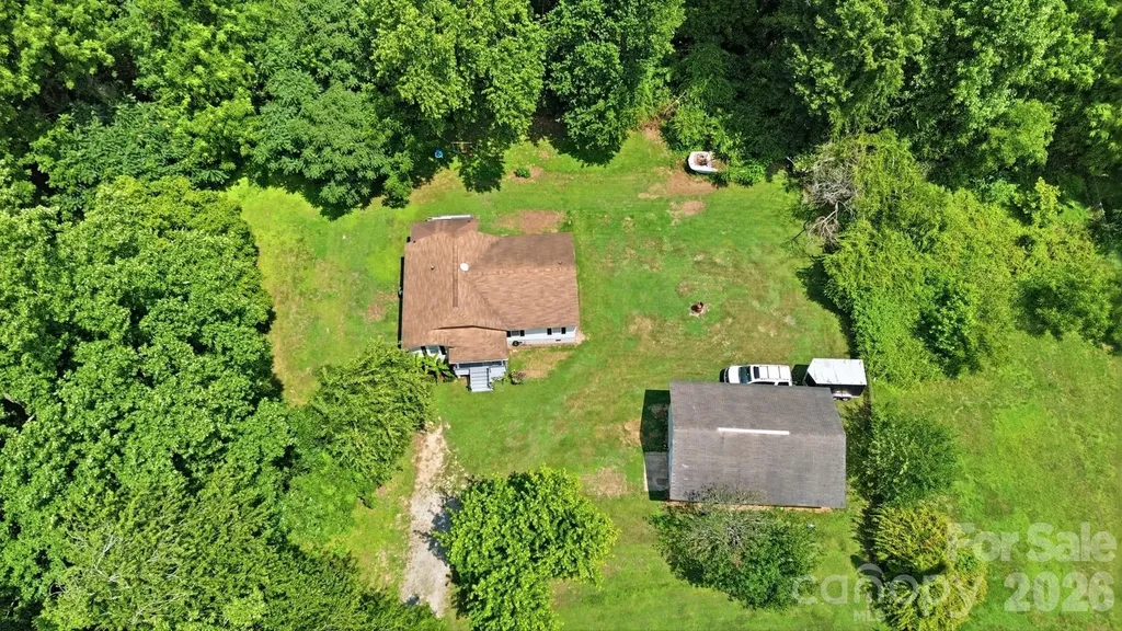 928 Oval Street Kannapolis NC 28081