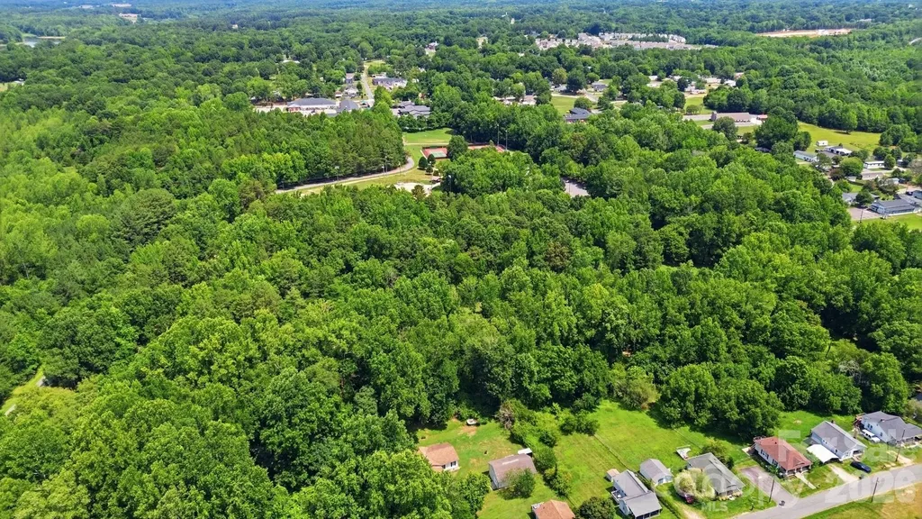 928 Oval Street Kannapolis NC 28081