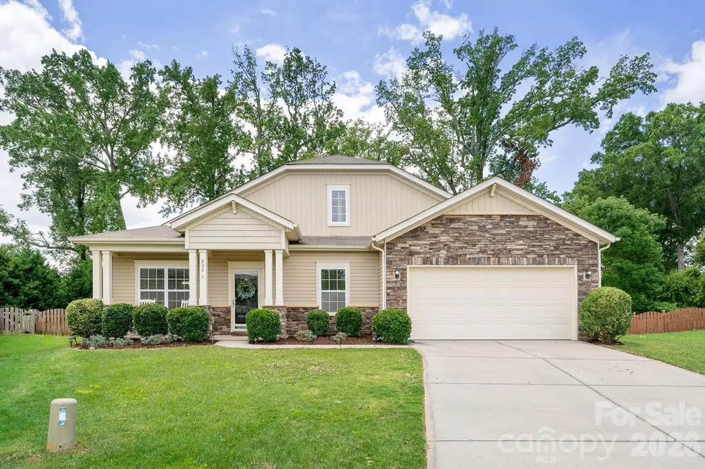 805 Scenic Way Matthews NC 28104