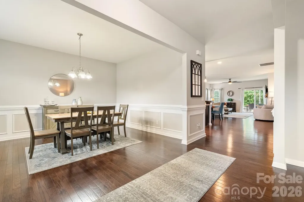 805 Scenic Way Matthews NC 28104