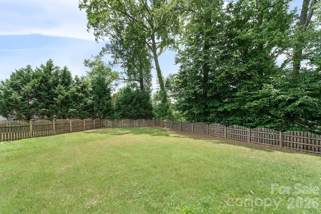 805 Scenic Way Matthews NC 28104