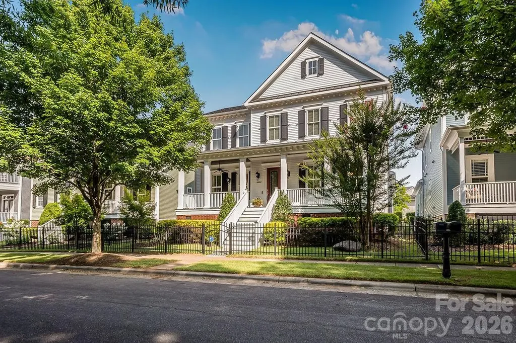 Charlotte NC, 10022 Triple Oak Road