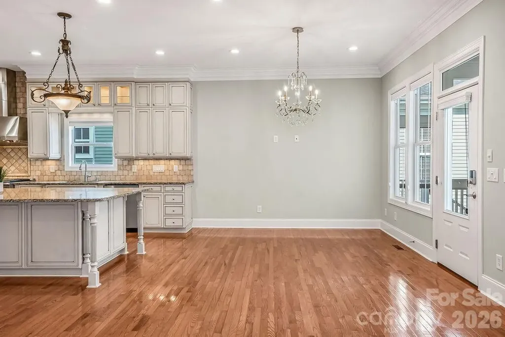 10022 Triple Oak Road Charlotte NC 28277