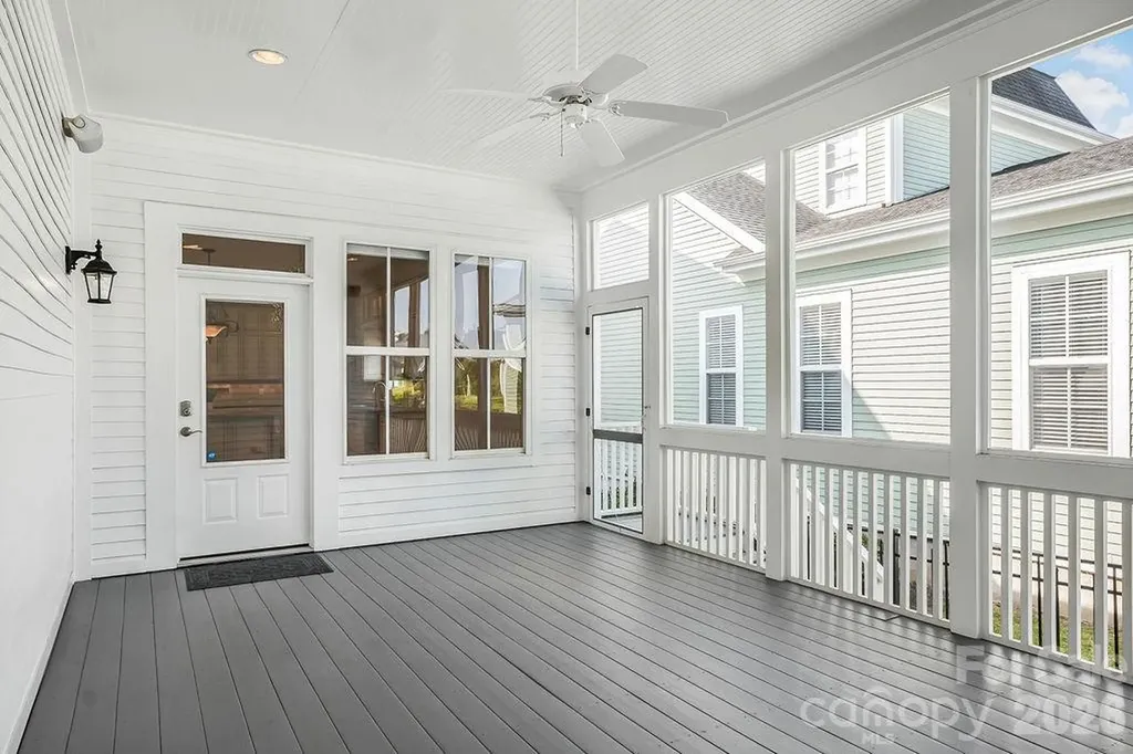 10022 Triple Oak Road Charlotte NC 28277