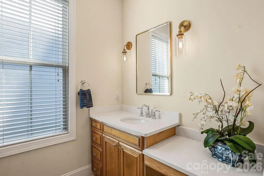 10022 Triple Oak Road Charlotte NC 28277