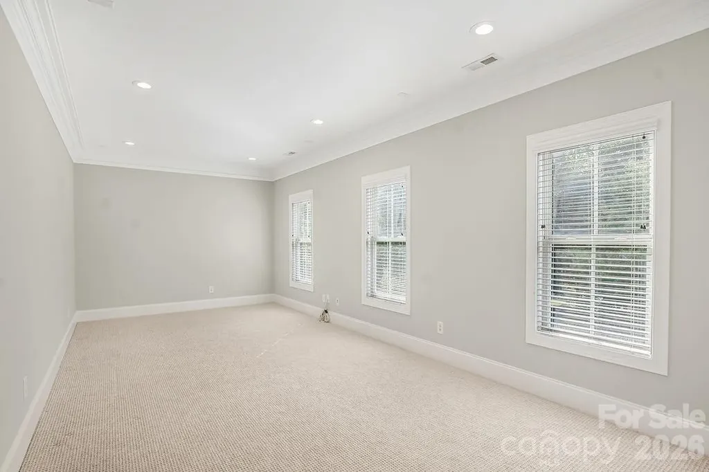 10022 Triple Oak Road Charlotte NC 28277