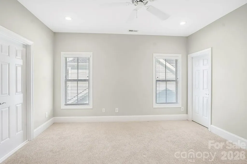 10022 Triple Oak Road Charlotte NC 28277