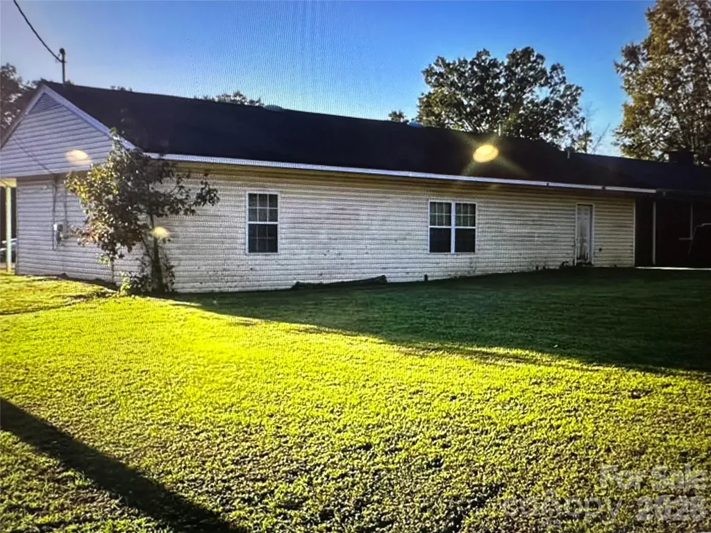 3704 Avondale Lane Monroe NC 28110