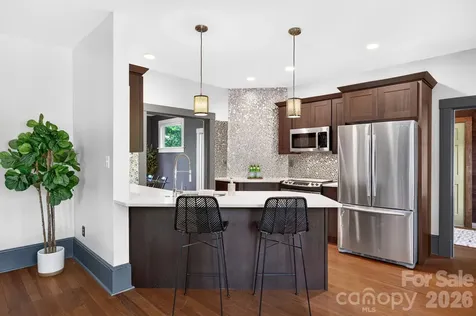 11 Cullowhee Street Asheville NC 28801