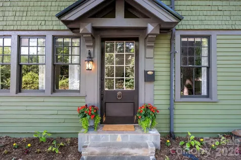 11 Cullowhee Street Asheville NC 28801