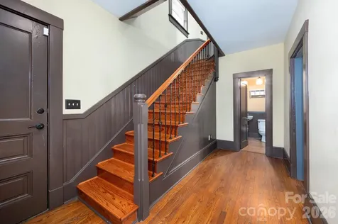 11 Cullowhee Street Asheville NC 28801