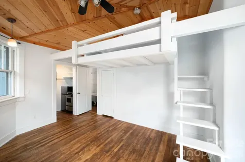 11 Cullowhee Street Asheville NC 28801