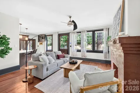 11 Cullowhee Street Asheville NC 28801