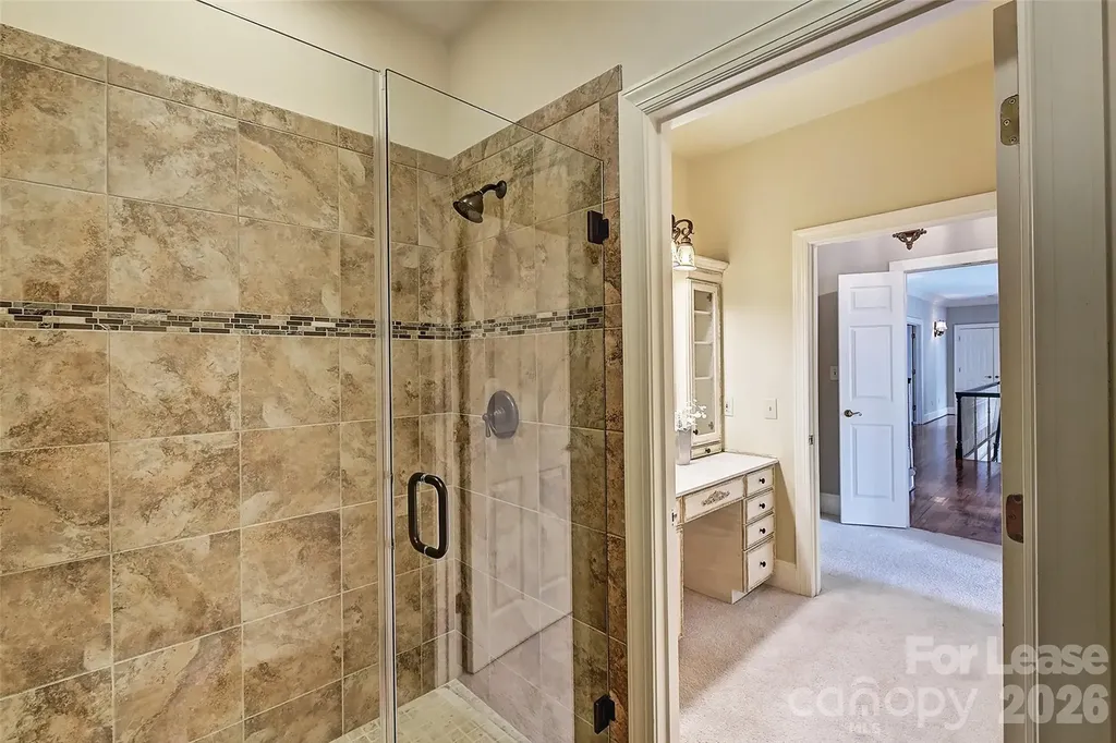 5100 Piper Glen Drive Charlotte NC 28277