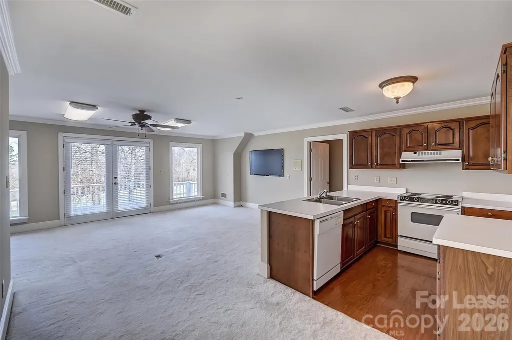 5100 Piper Glen Drive Charlotte NC 28277