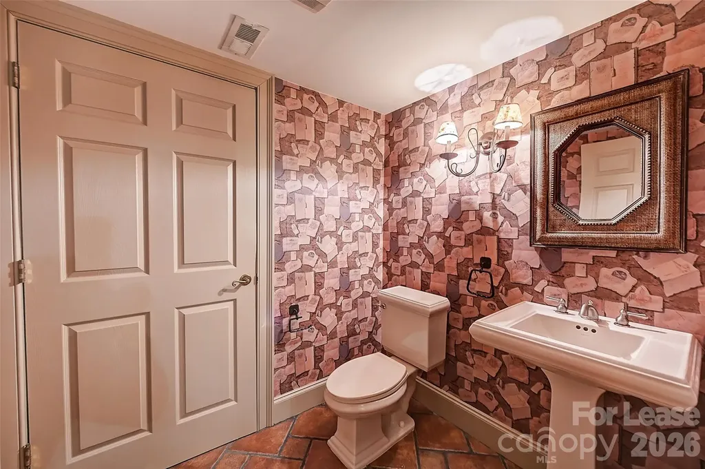 5100 Piper Glen Drive Charlotte NC 28277