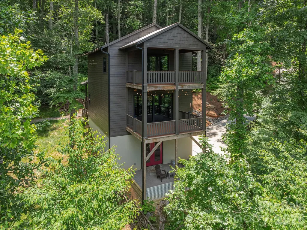 28 & 30 Garren View Drive Fairview NC 28730