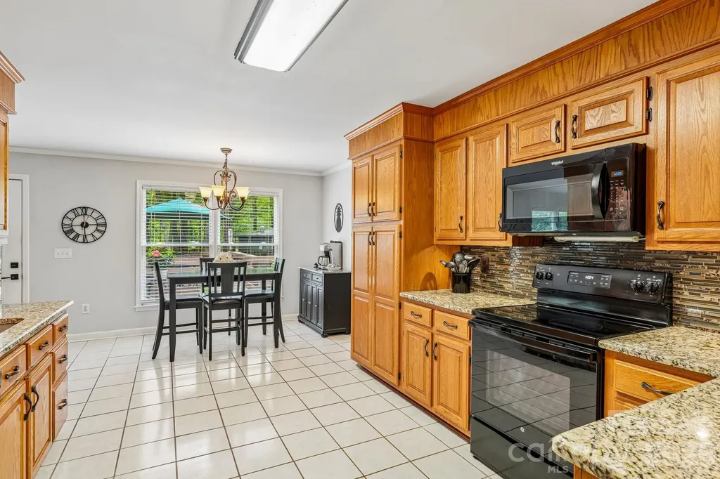 6366 Green Oak Drive Stanfield NC 28163