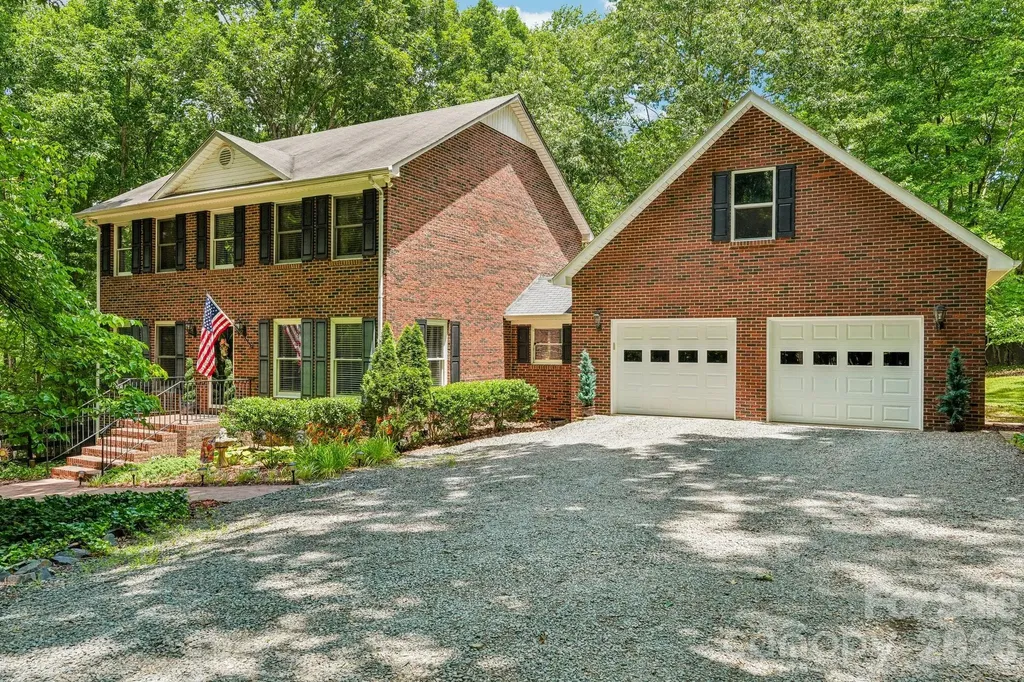 6366 Green Oak Drive Stanfield NC 28163
