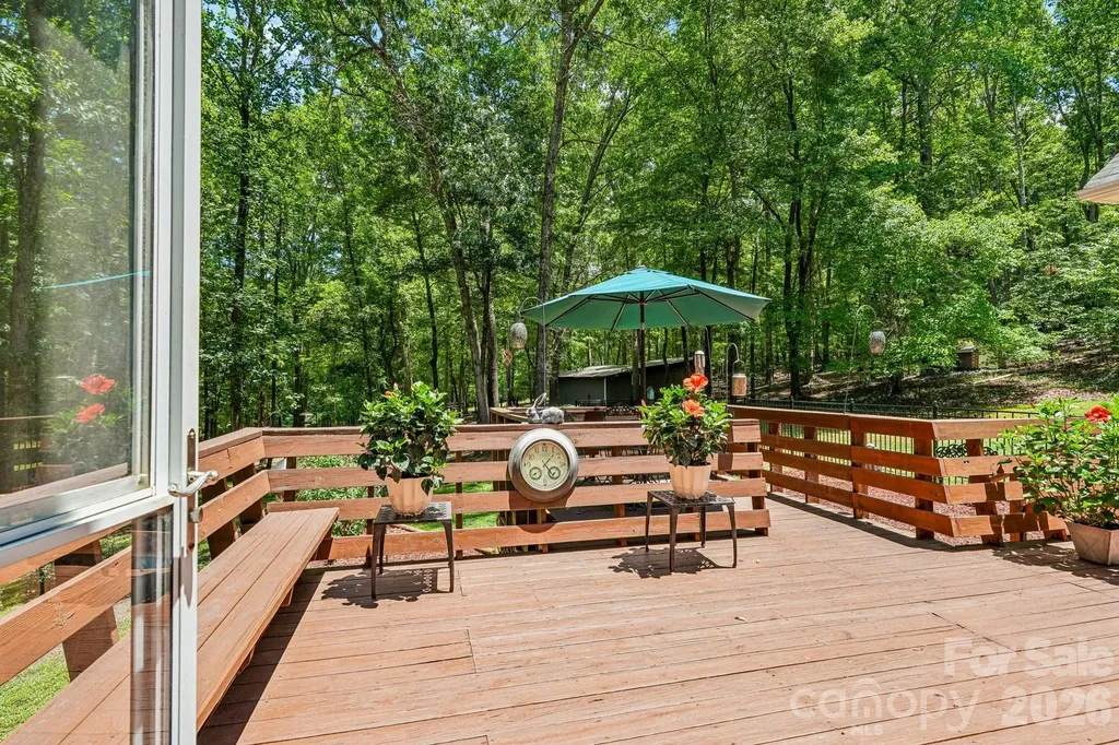 6366 Green Oak Drive Stanfield NC 28163