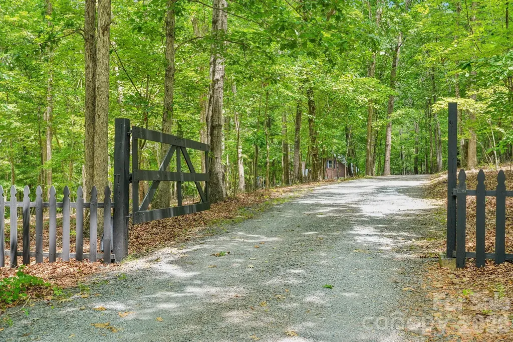 6366 Green Oak Drive Stanfield NC 28163