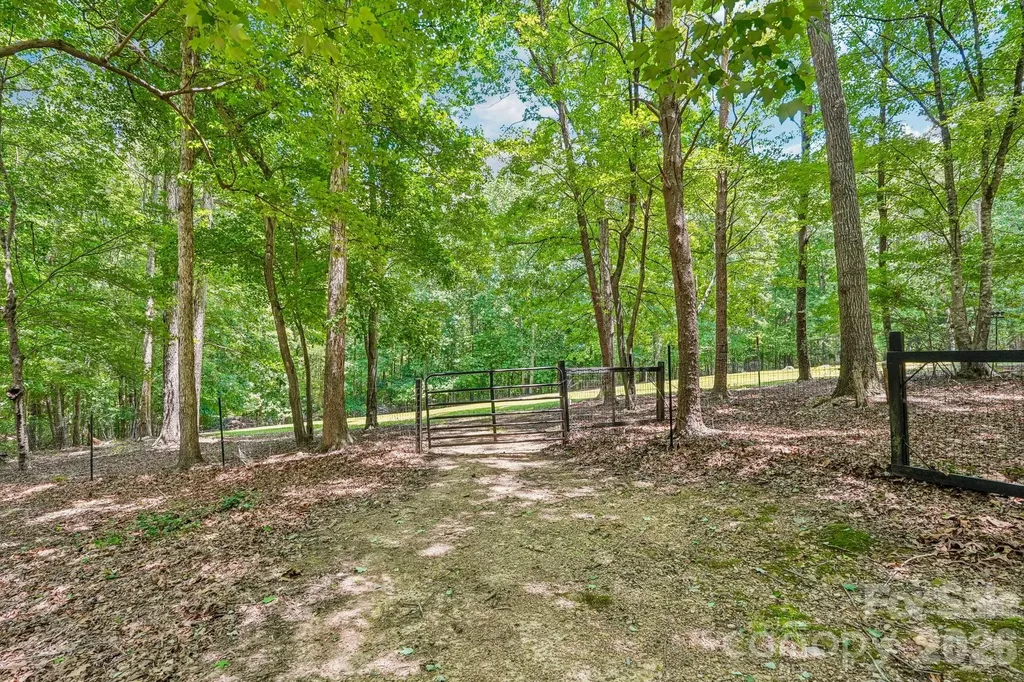 6366 Green Oak Drive Stanfield NC 28163