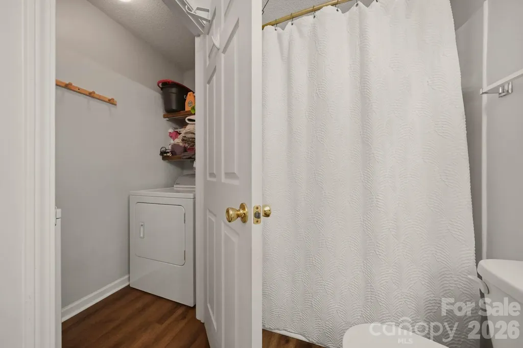12446 Hennigan Place Lane Charlotte NC 28214