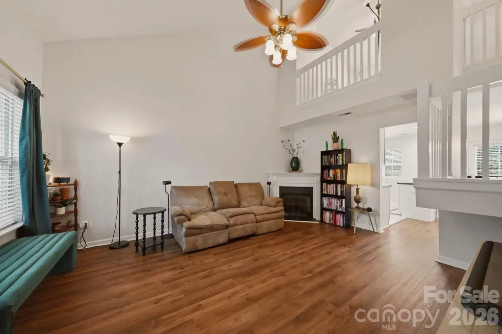 12446 Hennigan Place Lane Charlotte NC 28214