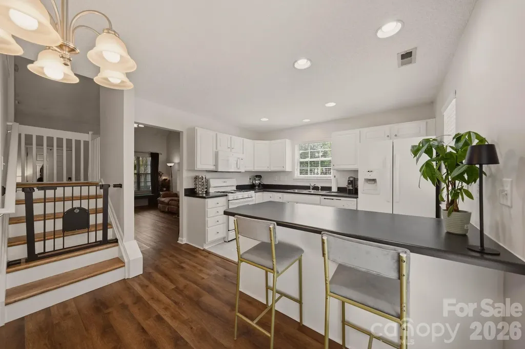 12446 Hennigan Place Lane Charlotte NC 28214