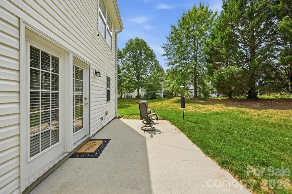 12446 Hennigan Place Lane Charlotte NC 28214
