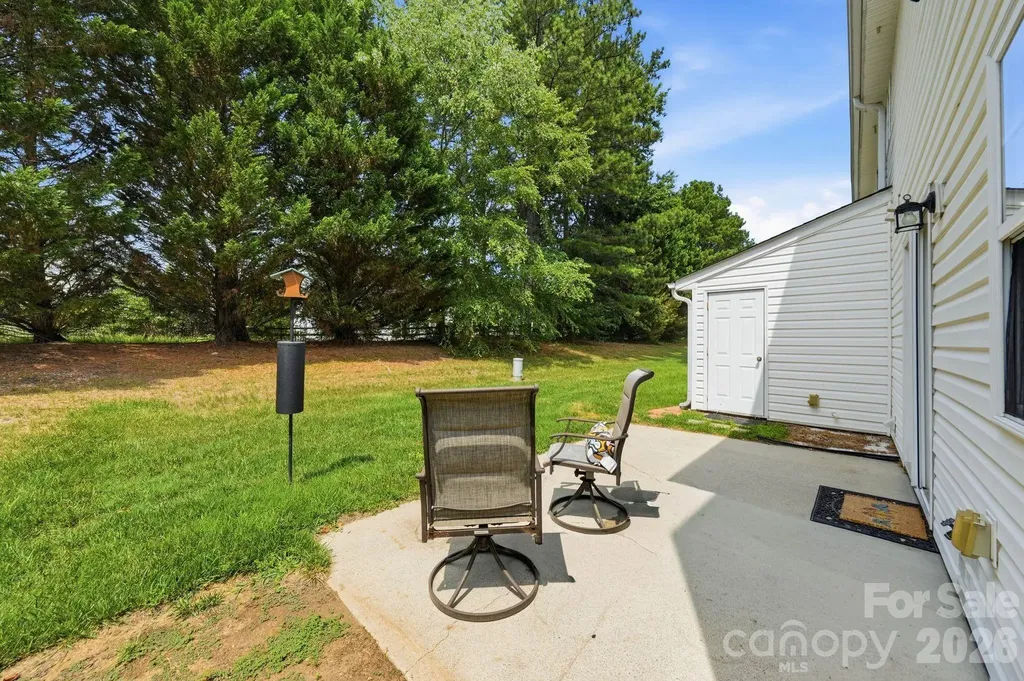 12446 Hennigan Place Lane Charlotte NC 28214