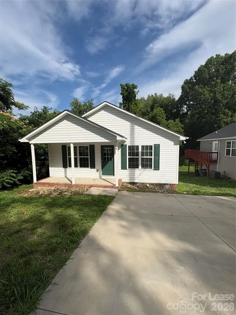 6 Meadowview Avenue SW Concord NC 28027