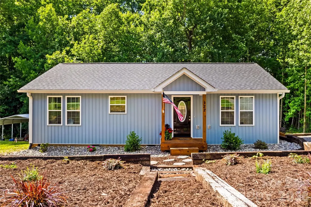 122 S Yadkin River Road Statesville NC 28625