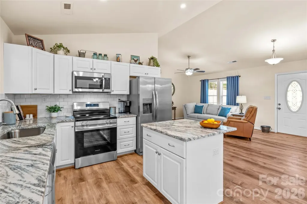 122 S Yadkin River Road Statesville NC 28625