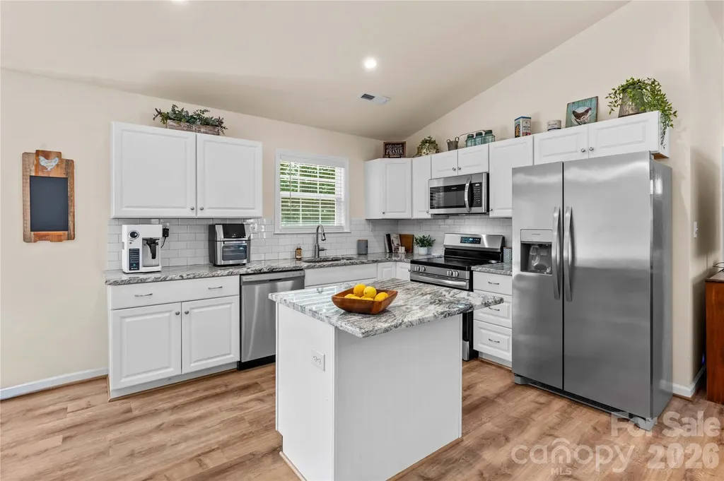 122 S Yadkin River Road Statesville NC 28625