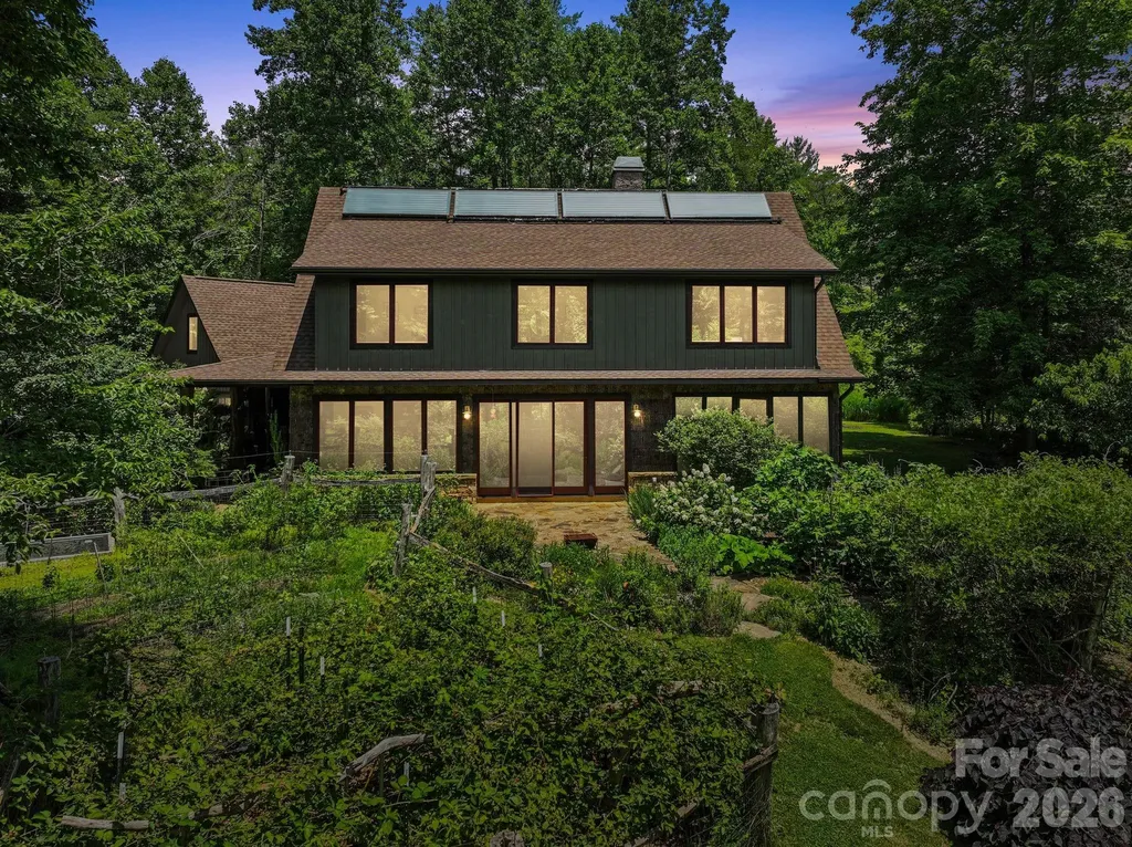 24 Merriwood Trail Arden NC 28704