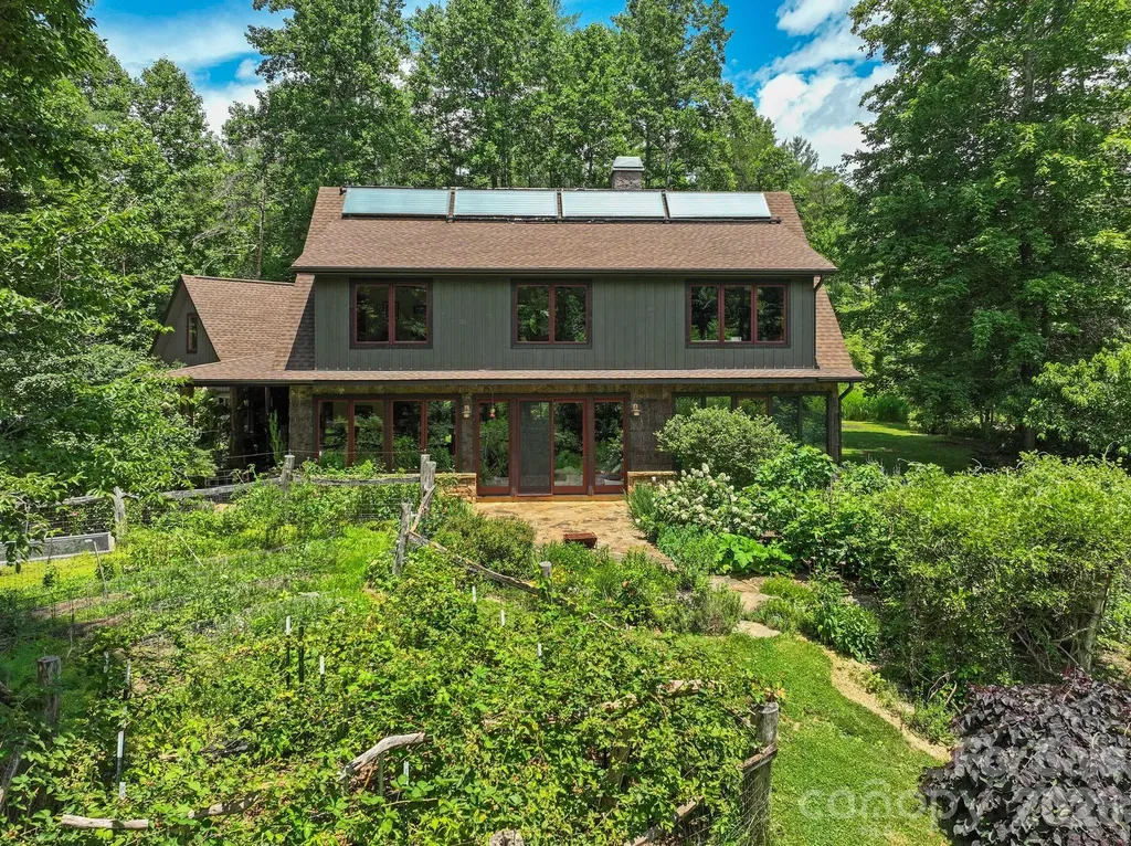 24 Merriwood Trail Arden NC 28704