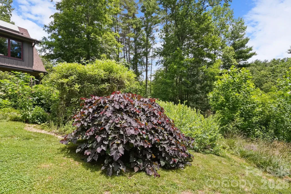 24 Merriwood Trail Arden NC 28704