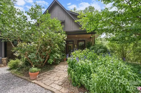 24 Merriwood Trail Arden NC 28704