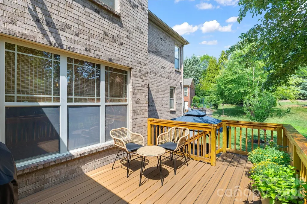 5141 Berkeley Park Court Charlotte NC 28277