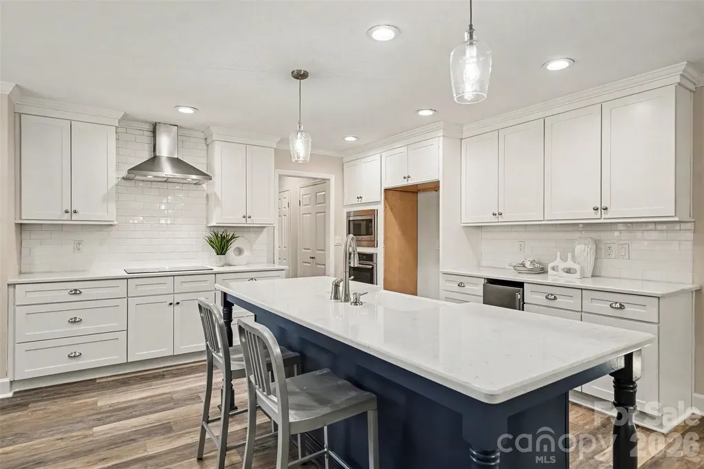 4724 Weddington Matthews Road Matthews NC 28104